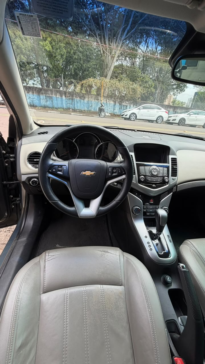 CHEVROLET CRUZE