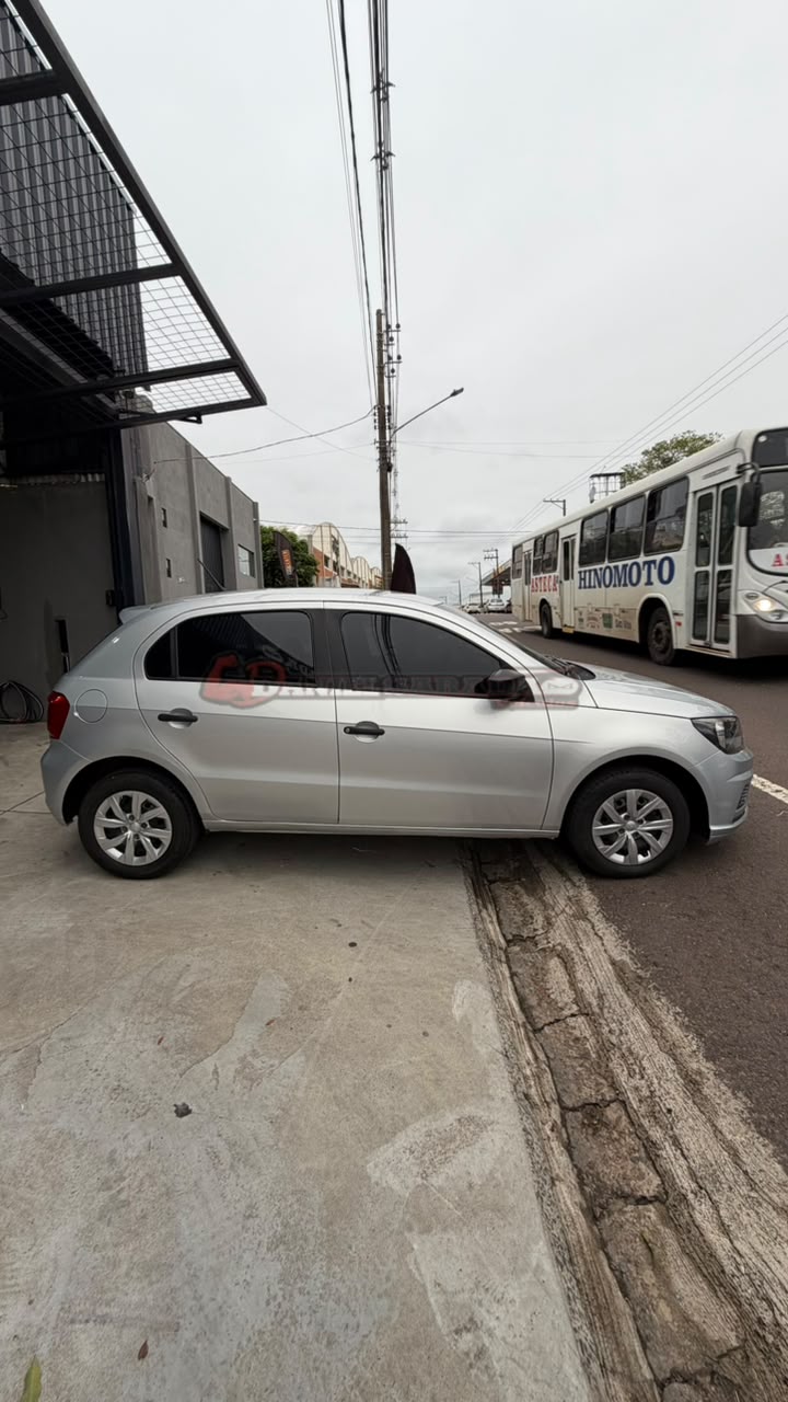 VOLKSWAGEN GOL