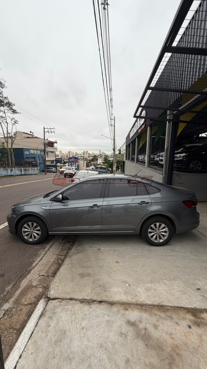 VOLKSWAGEN VIRTUS