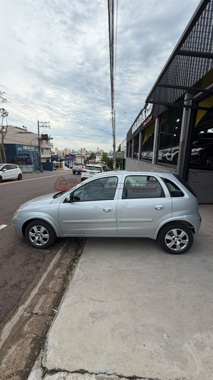 CHEVROLET CORSA
