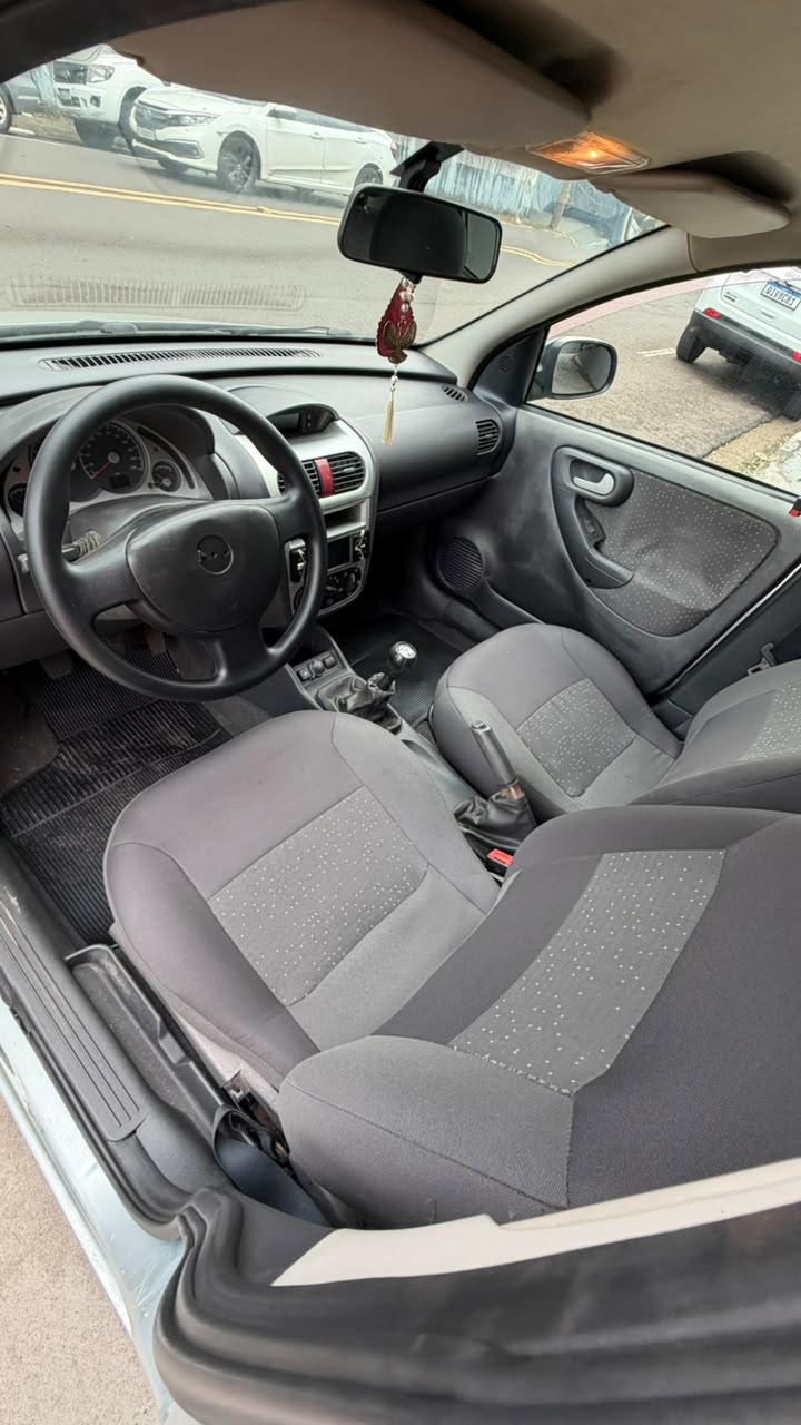 CHEVROLET CORSA