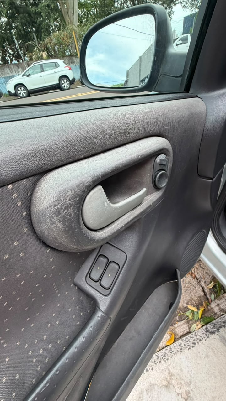 CHEVROLET CORSA