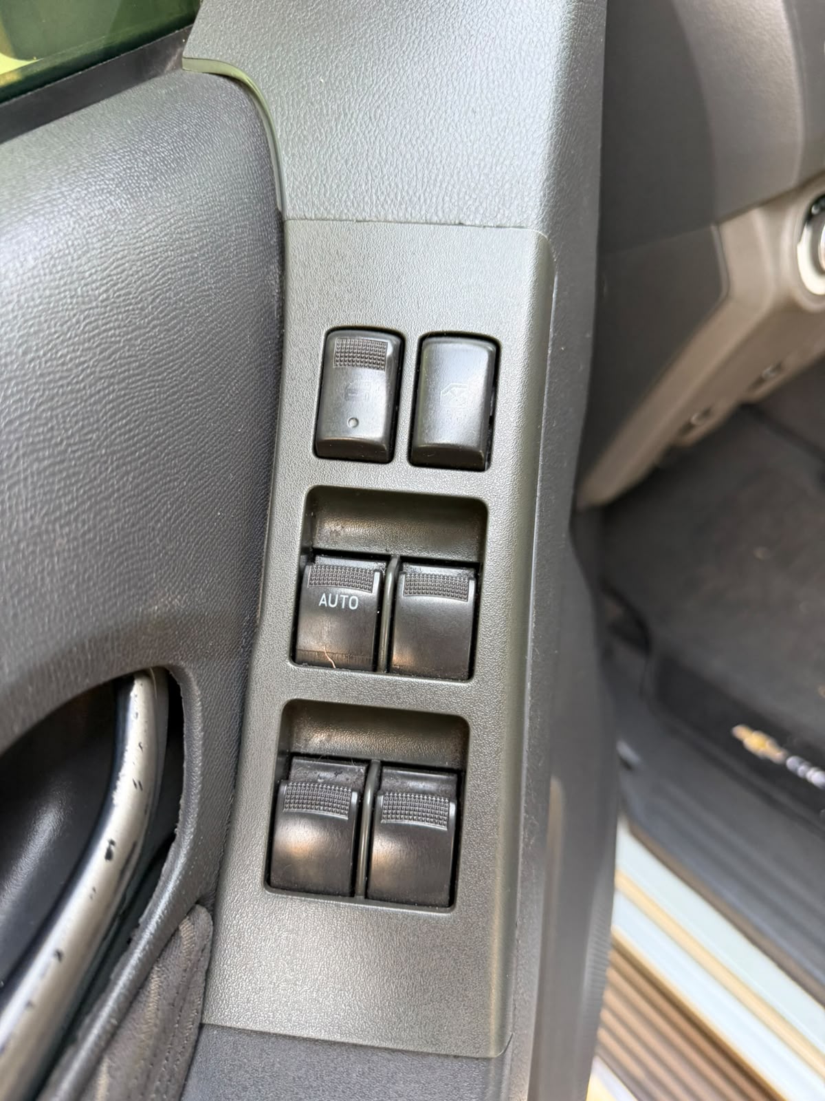 CHEVROLET S10