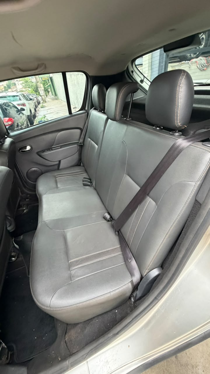 RENAULT SANDERO