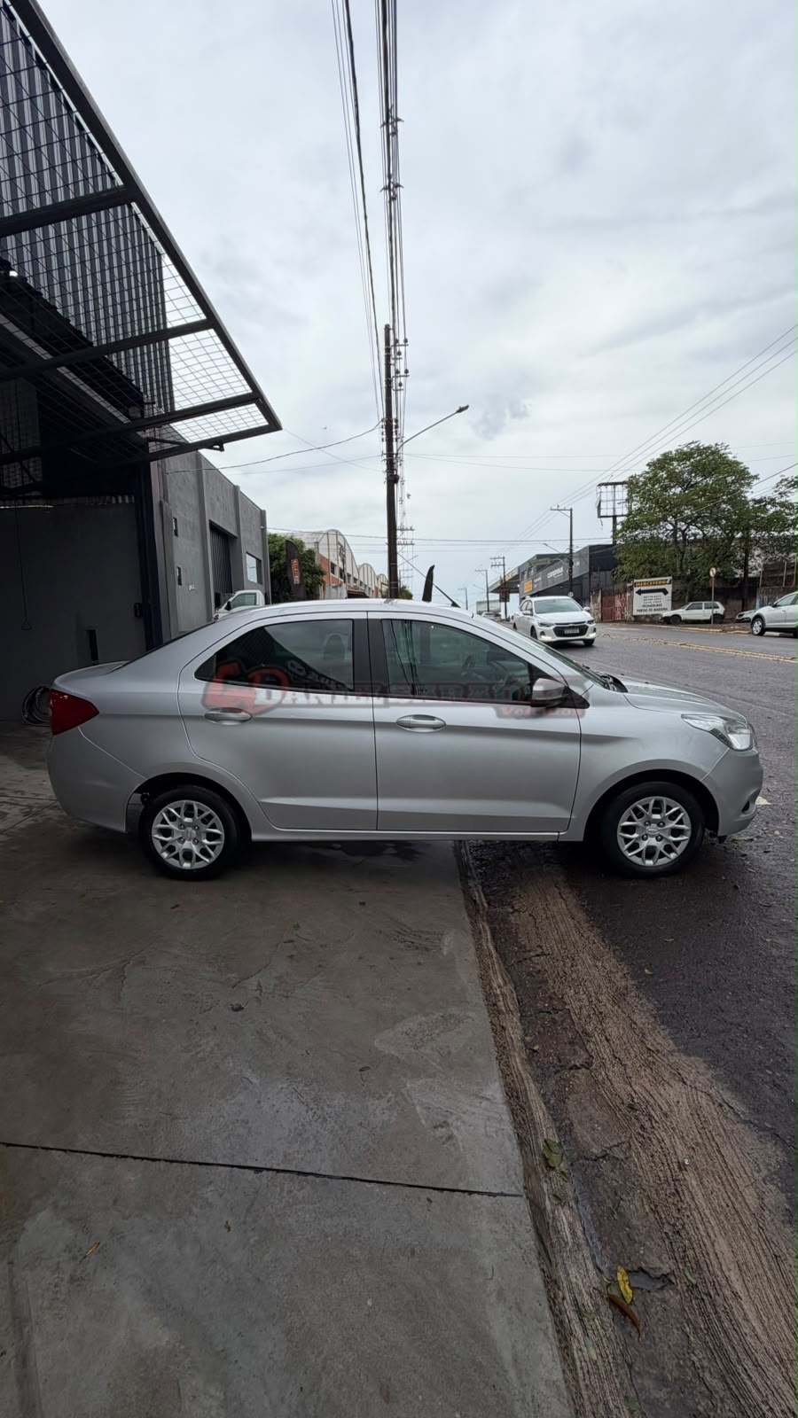 FORD KA
