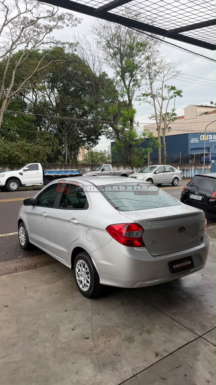 FORD KA