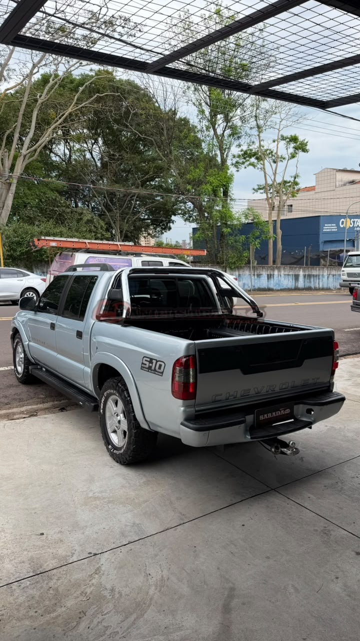 CHEVROLET S10