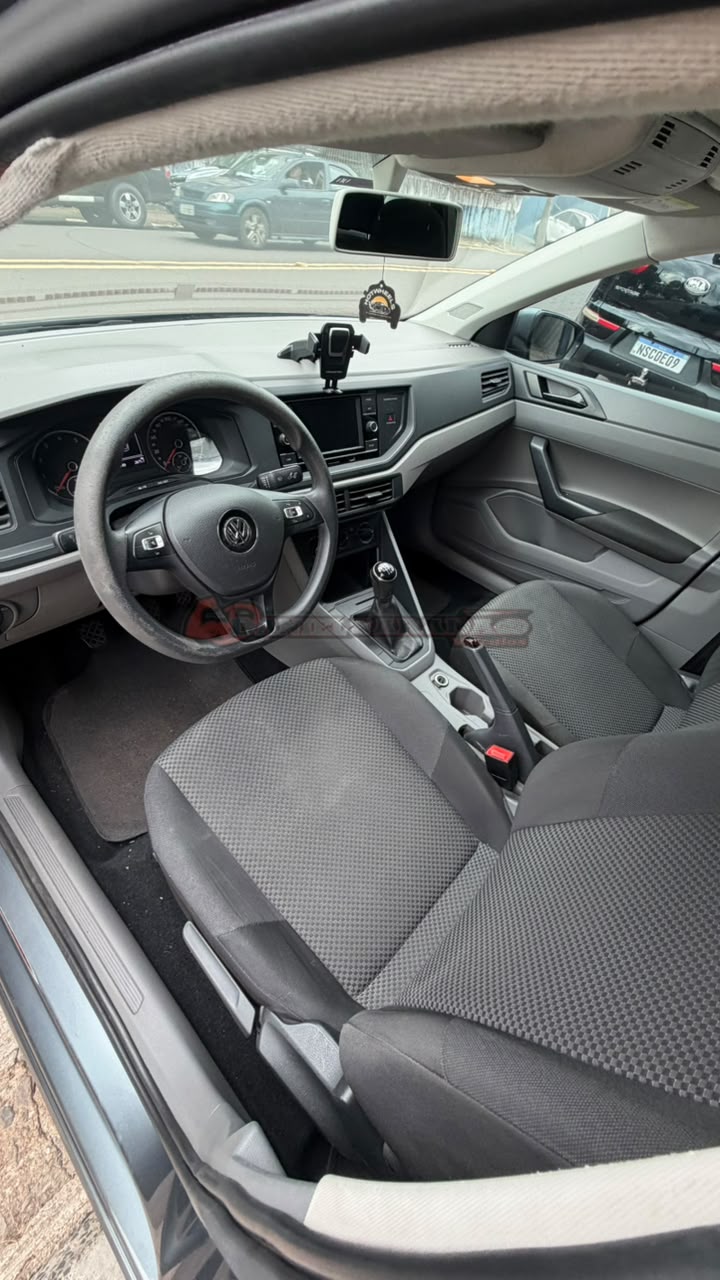 VOLKSWAGEN VIRTUS
