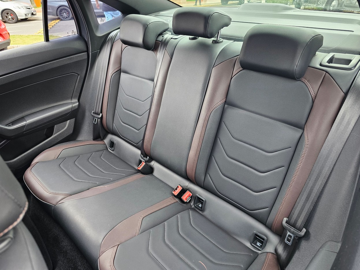 VOLKSWAGEN VIRTUS