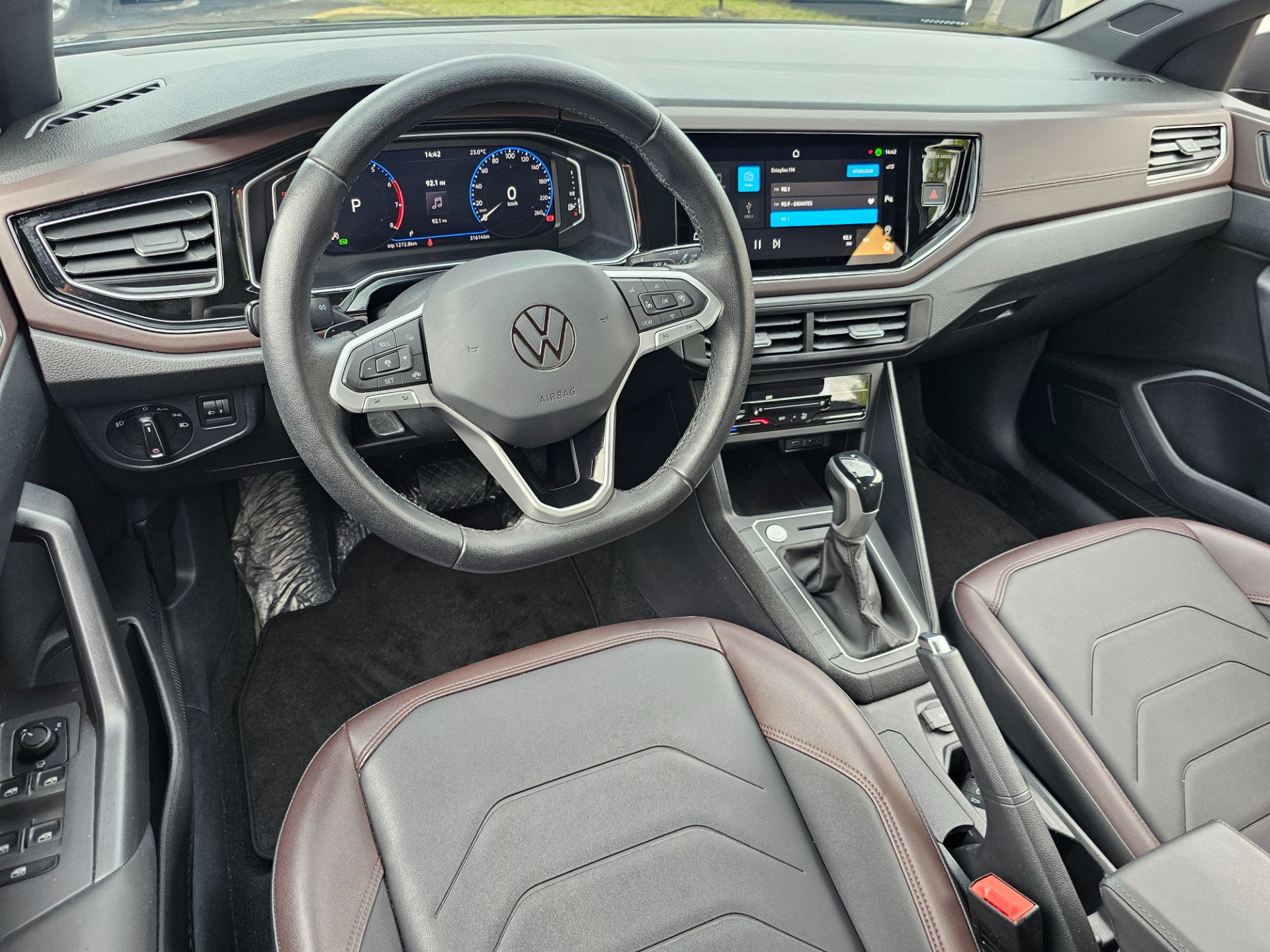 VOLKSWAGEN VIRTUS