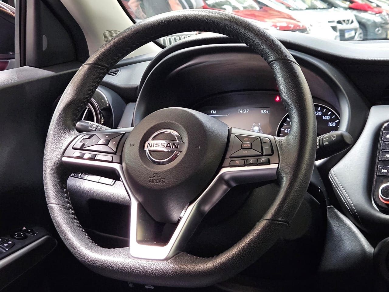 NISSAN KICKS