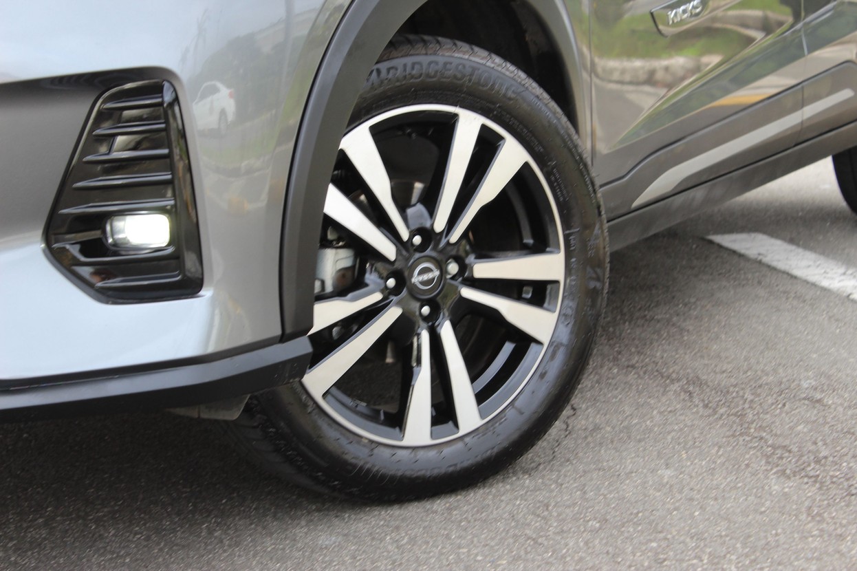 NISSAN KICKS PLAY