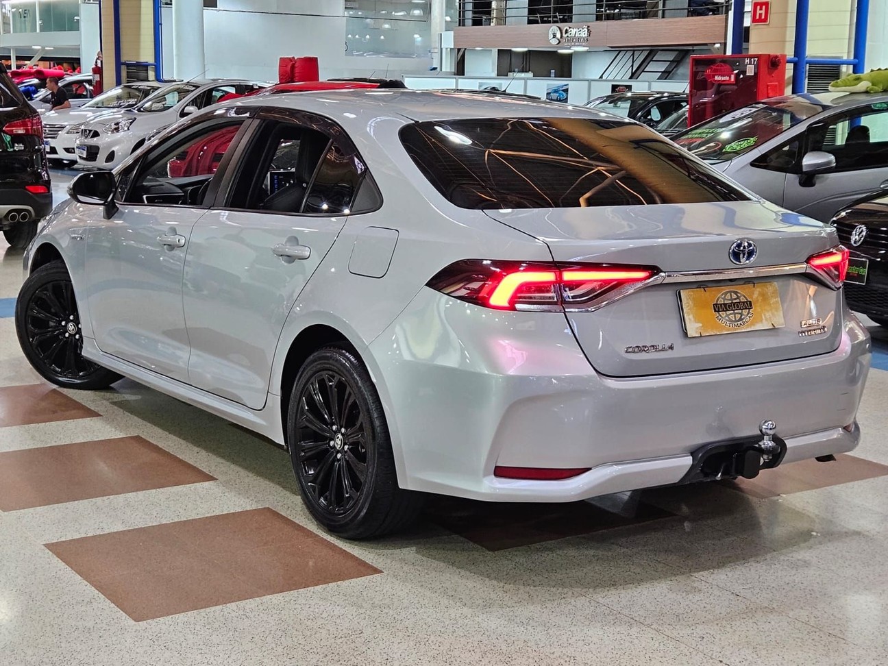 TOYOTA COROLLA