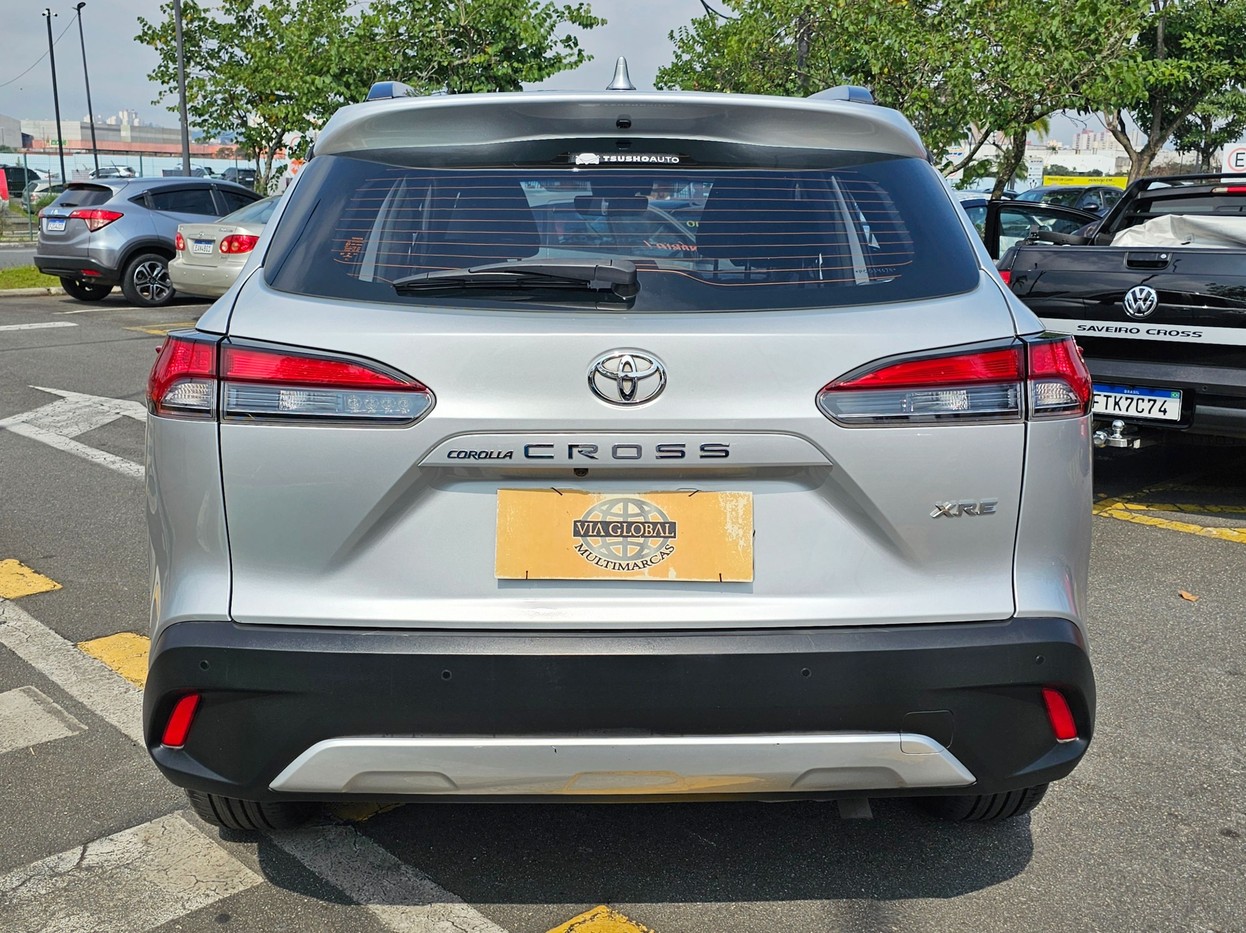 TOYOTA COROLLA CROSS