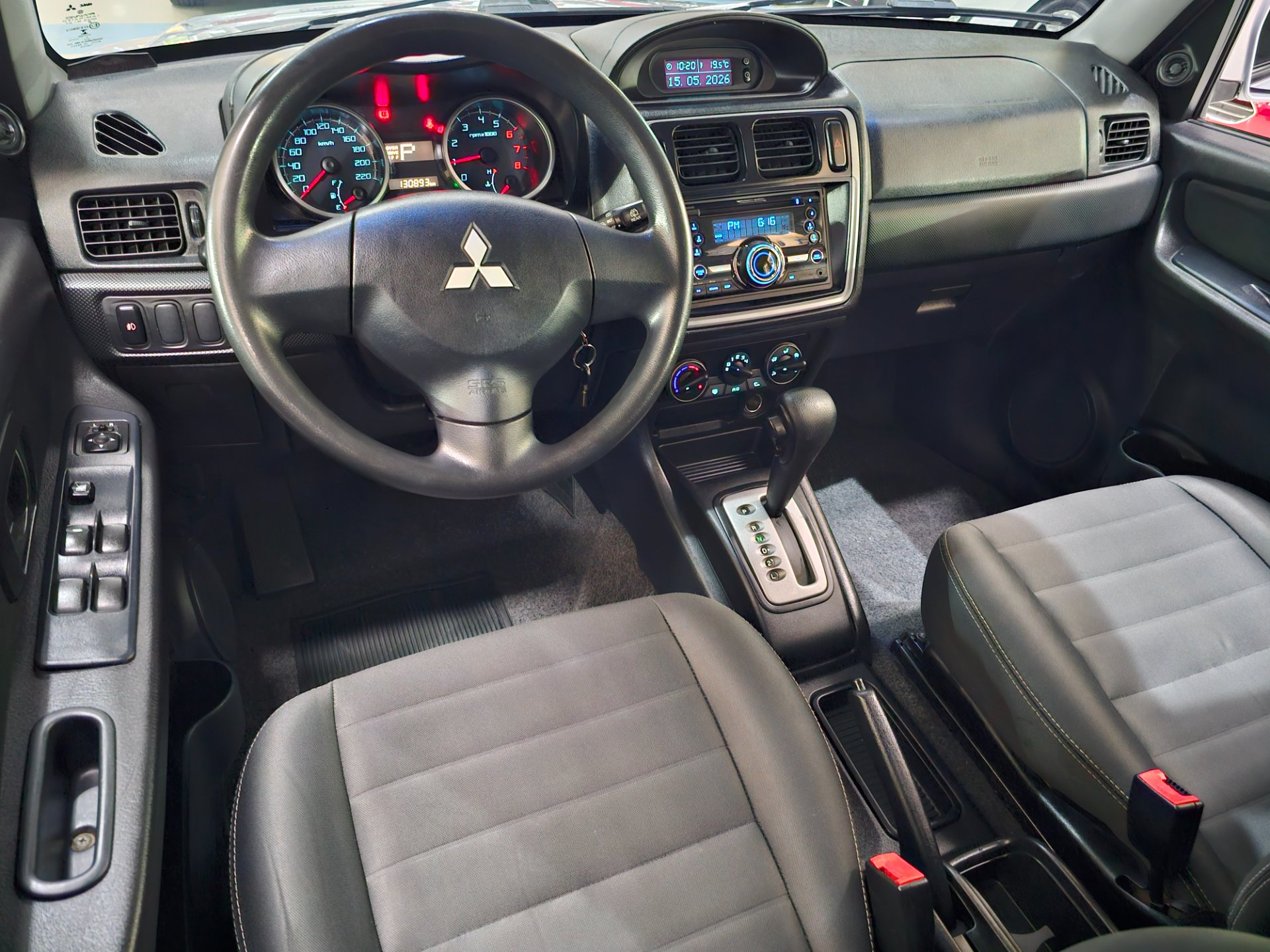 MITSUBISHI PAJERO TR4