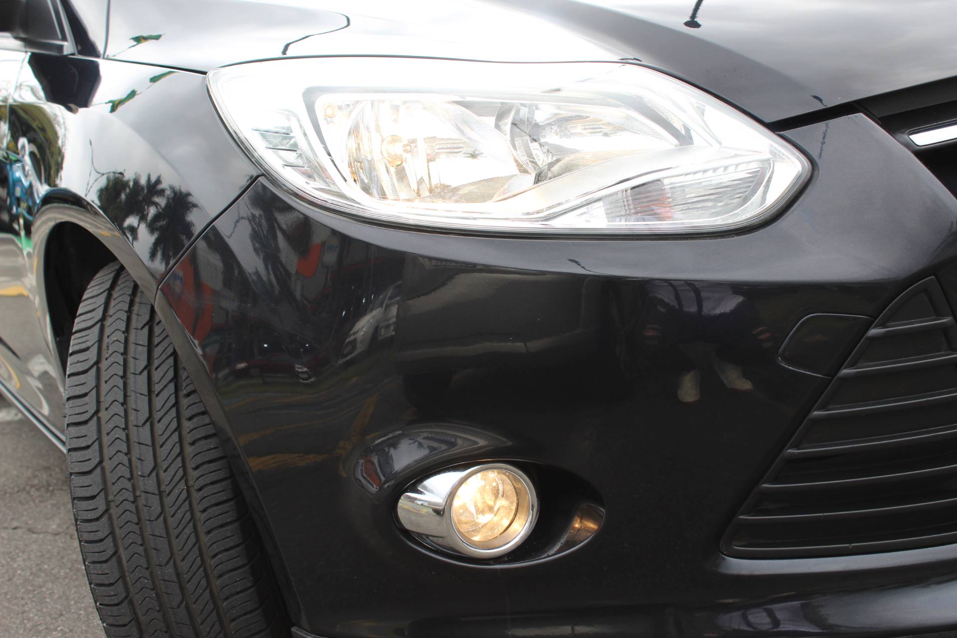 FORD FOCUS