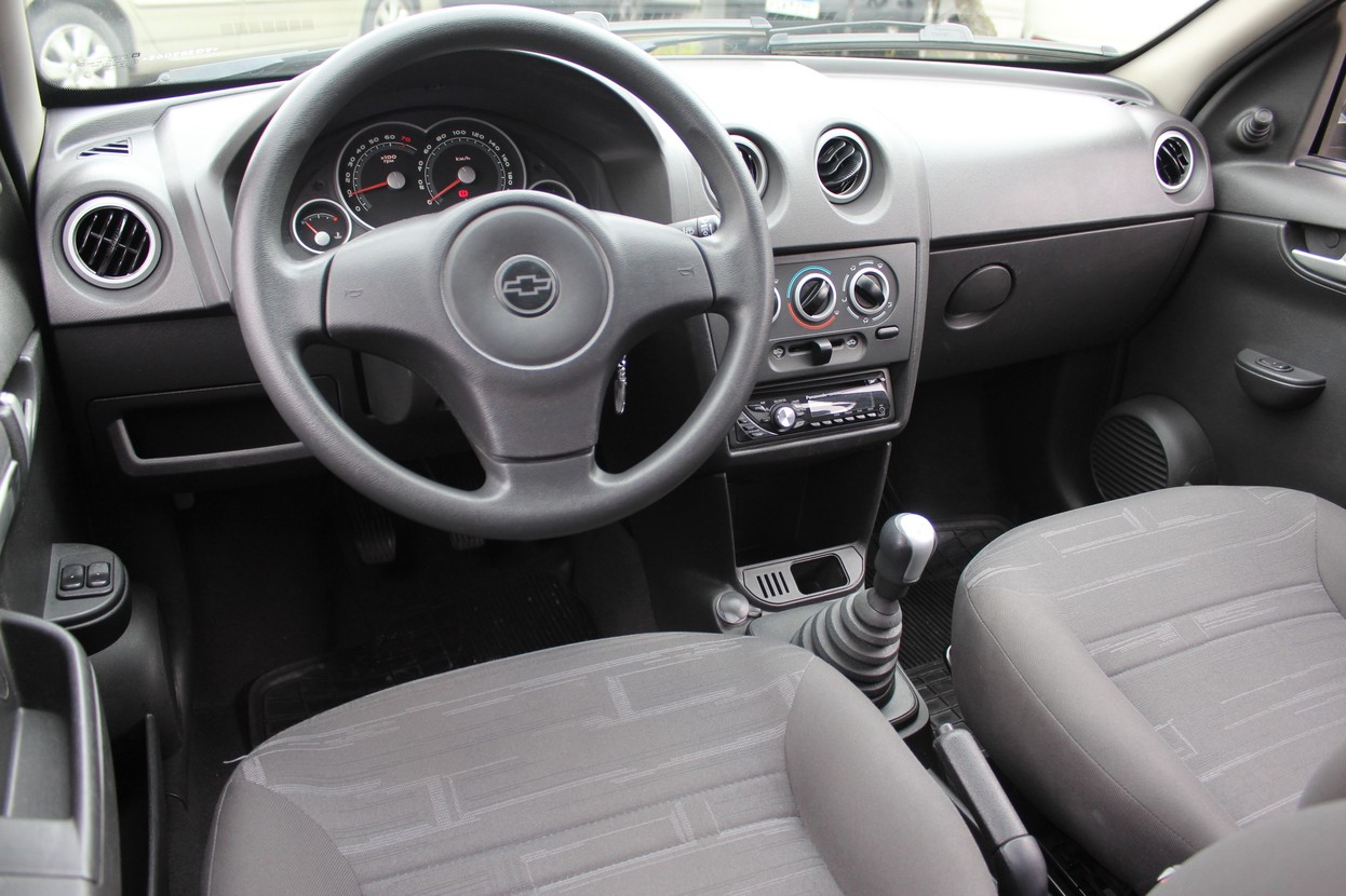 CHEVROLET PRISMA