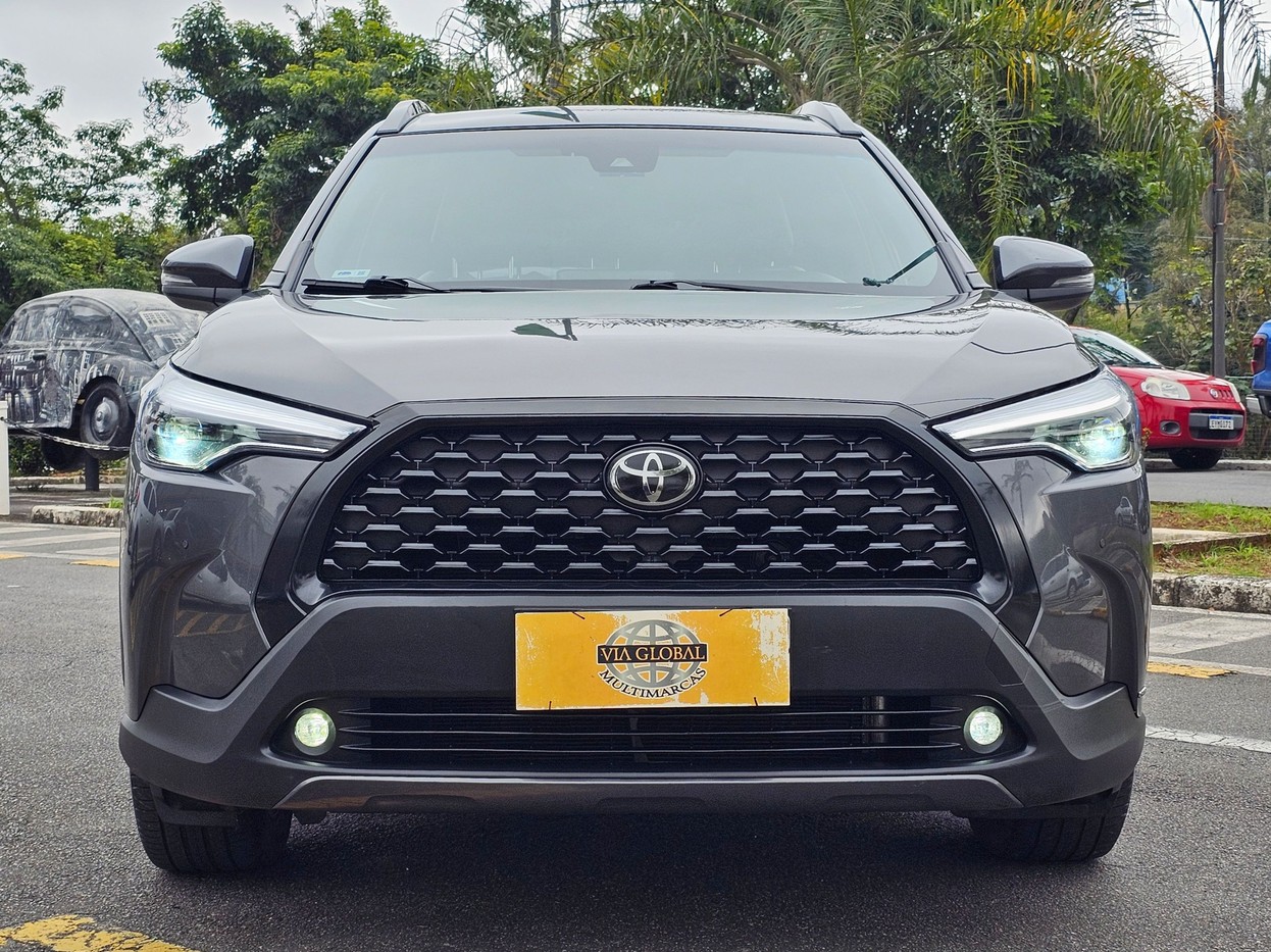 TOYOTA COROLLA CROSS