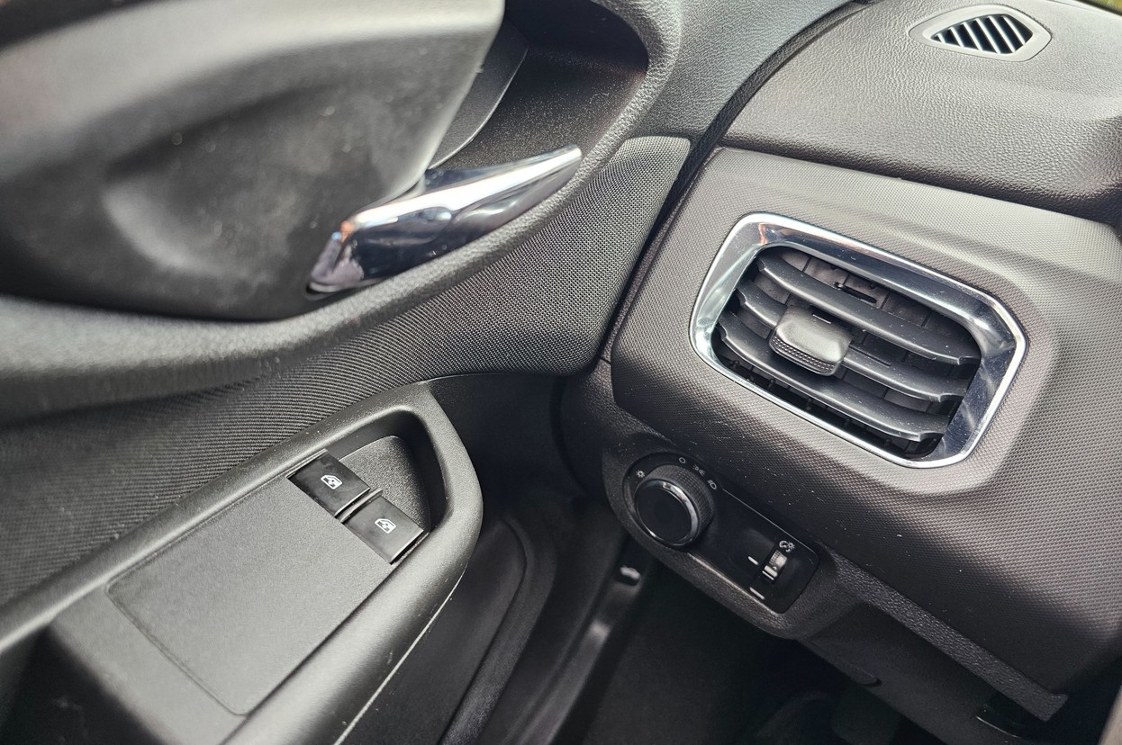 CHEVROLET PRISMA