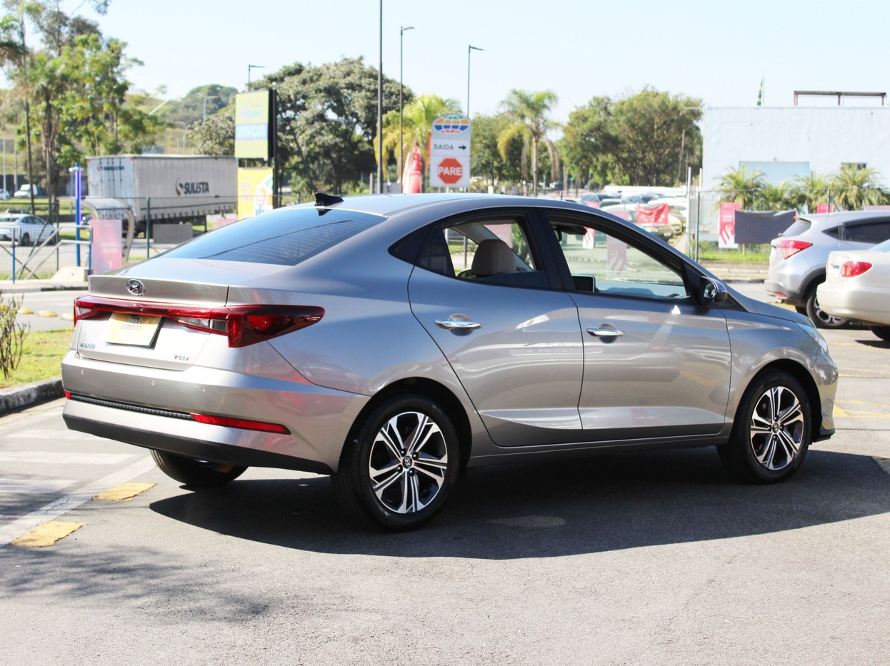 HYUNDAI HB20S