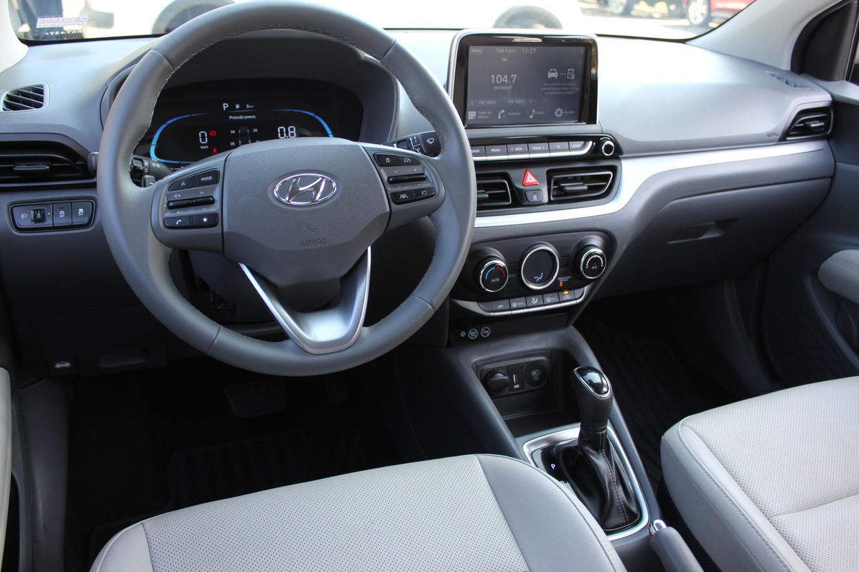 HYUNDAI HB20S