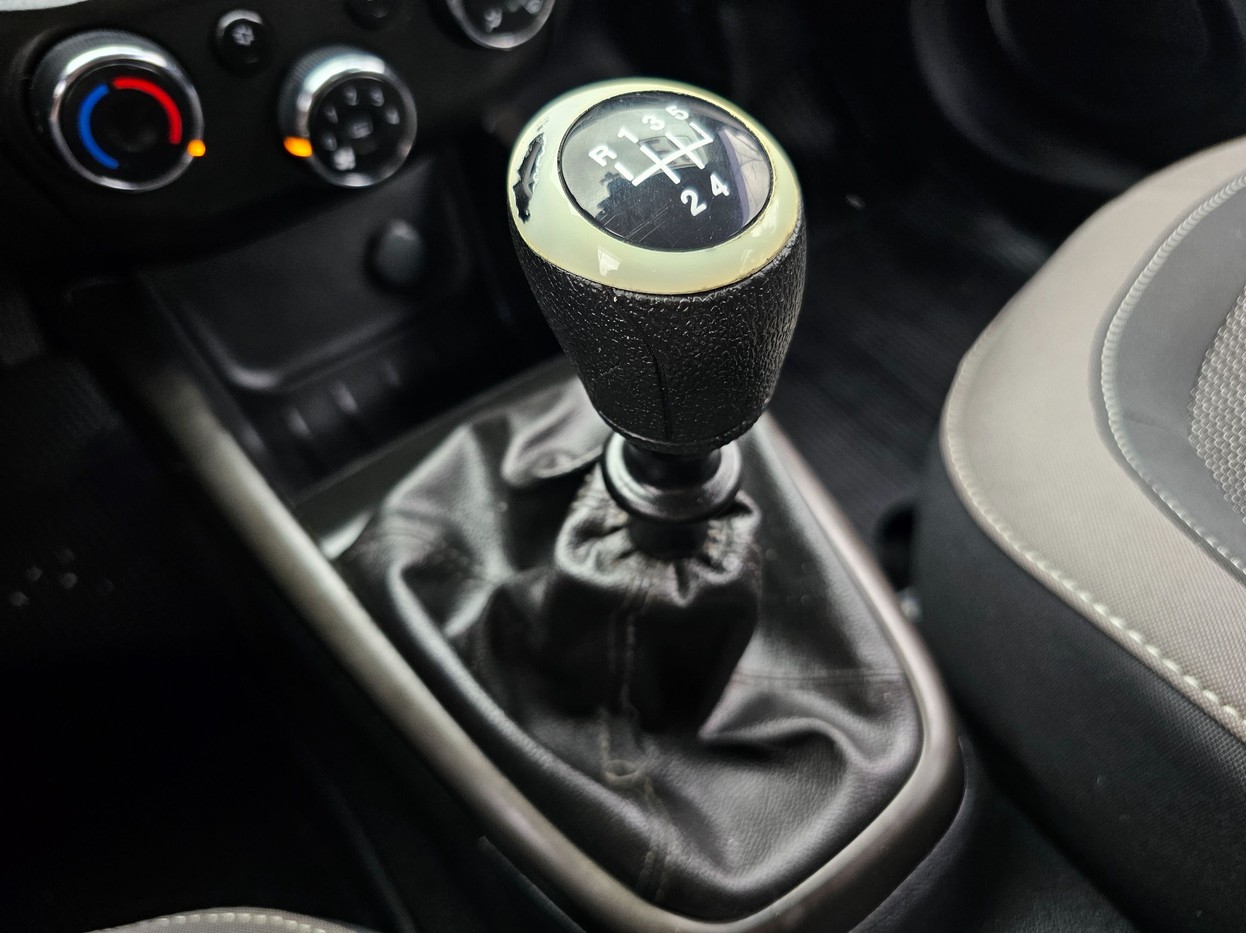 CHEVROLET PRISMA