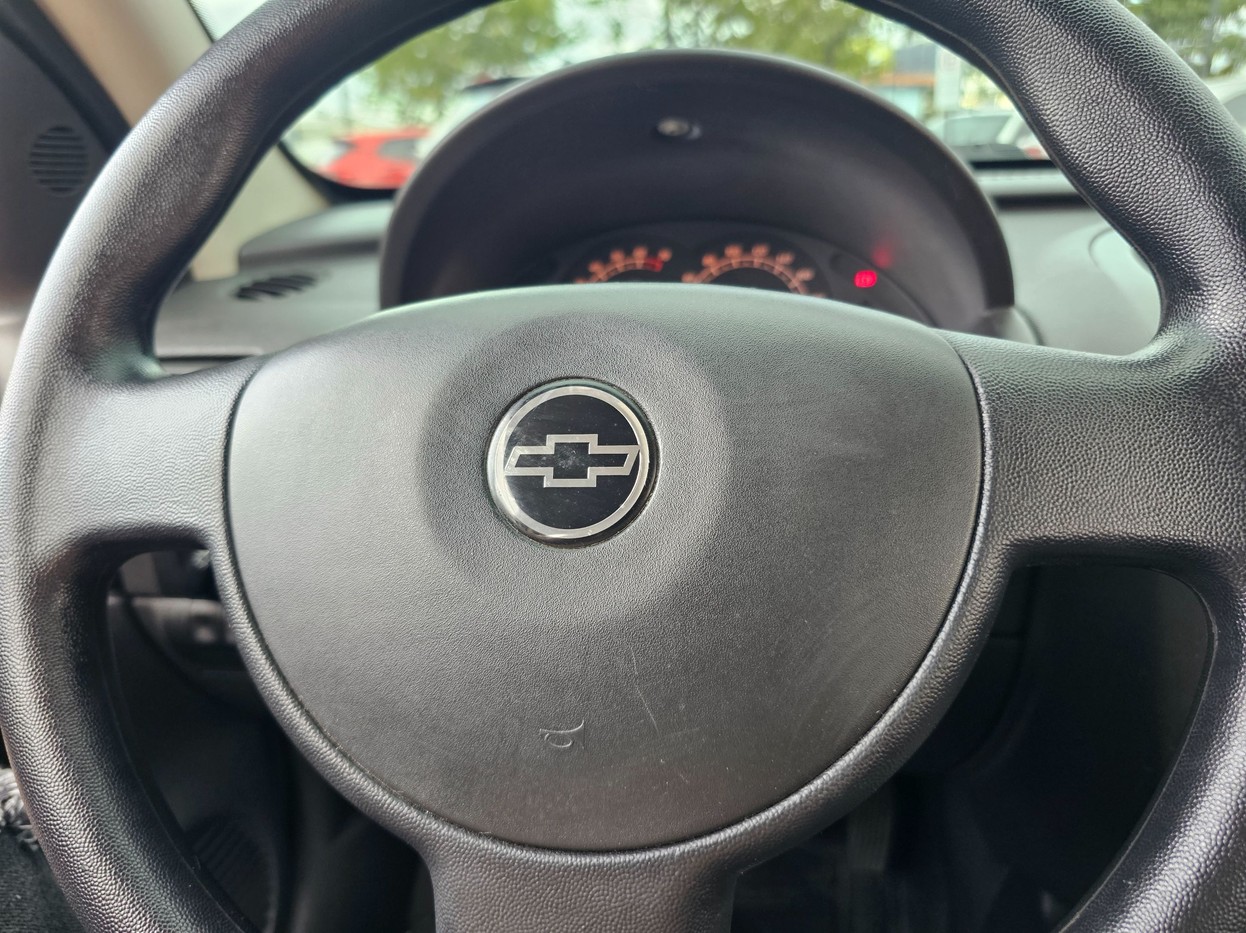 CHEVROLET CORSA