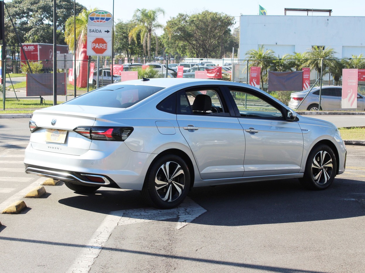 VOLKSWAGEN VIRTUS
