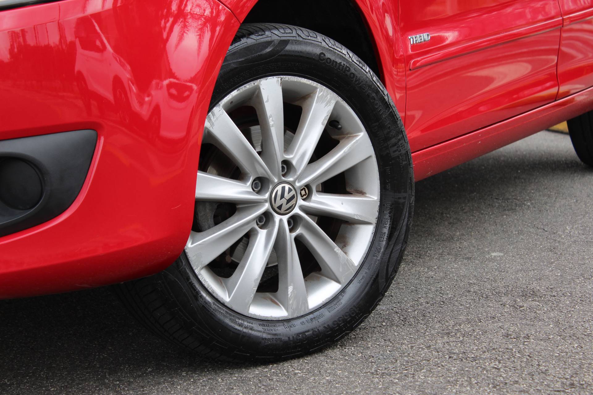 VOLKSWAGEN FOX
