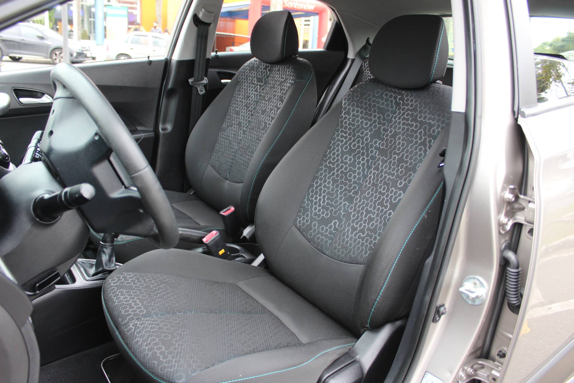 HYUNDAI HB20X