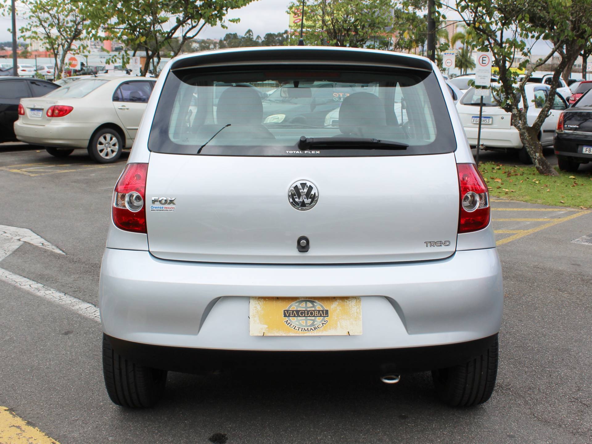 VOLKSWAGEN FOX