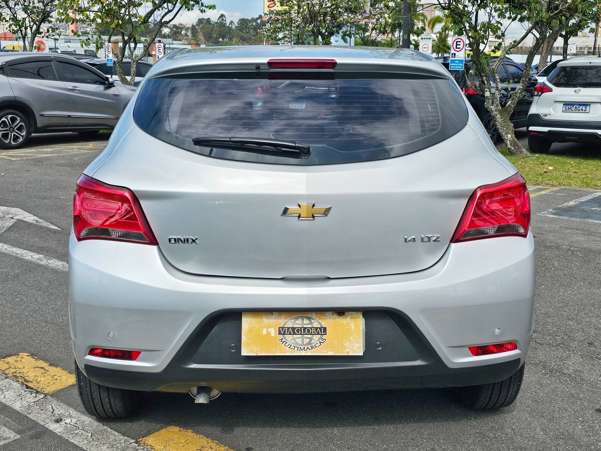 CHEVROLET ONIX