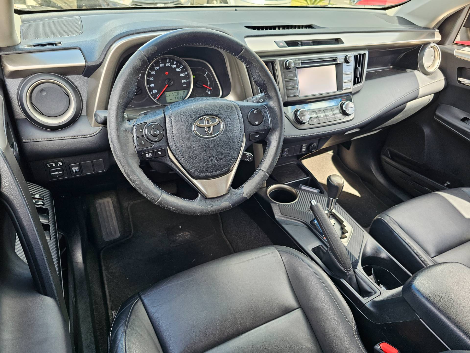 TOYOTA RAV4