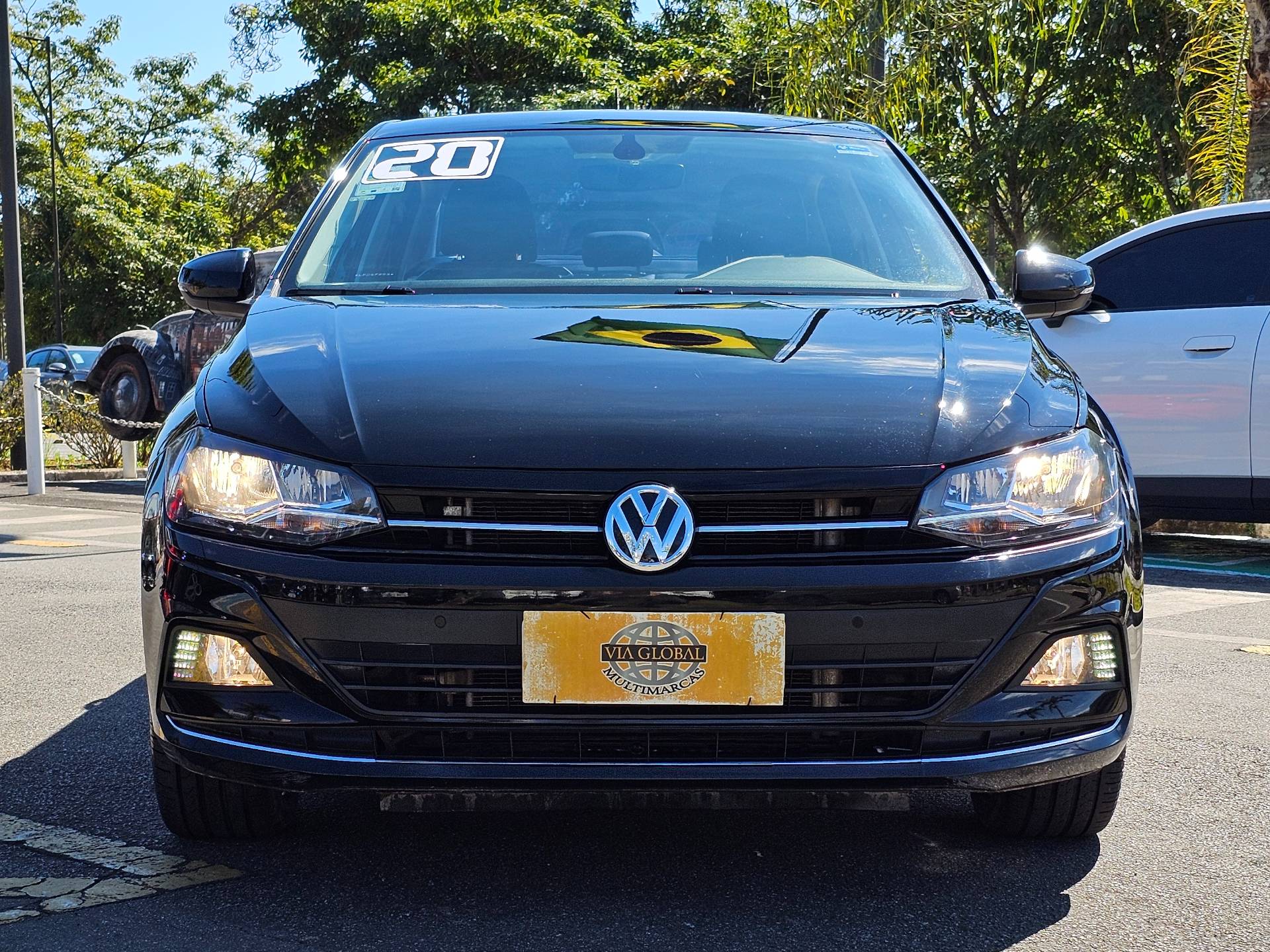 VOLKSWAGEN VIRTUS