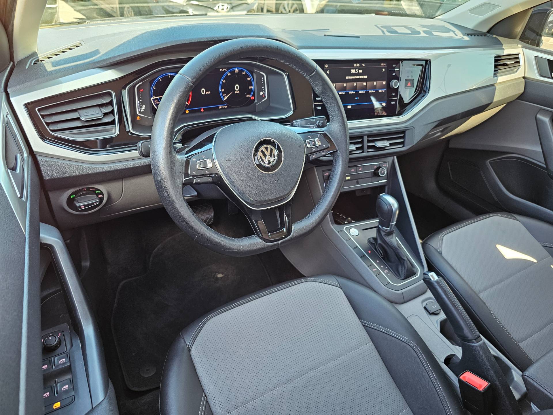 VOLKSWAGEN VIRTUS