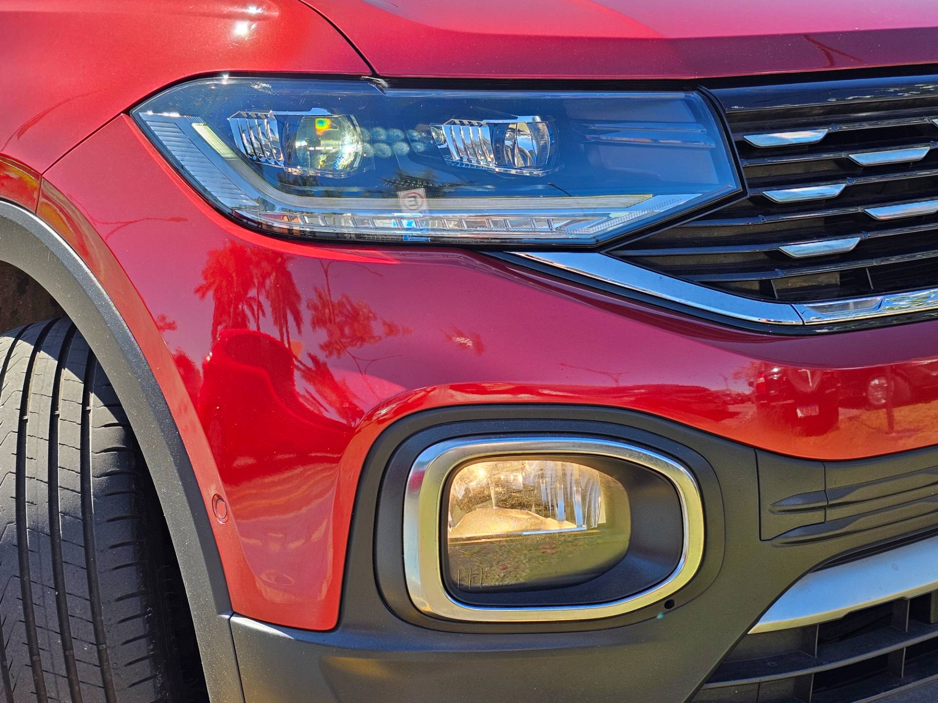 VOLKSWAGEN T-CROSS