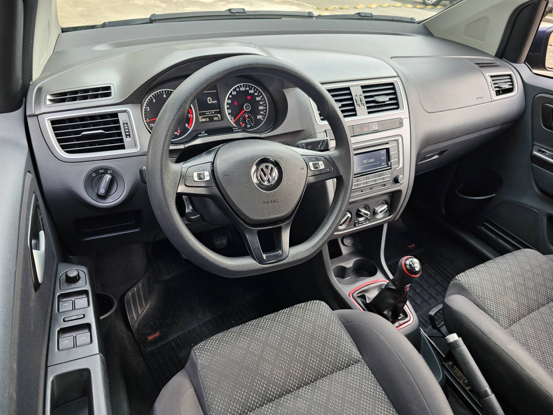 VOLKSWAGEN FOX