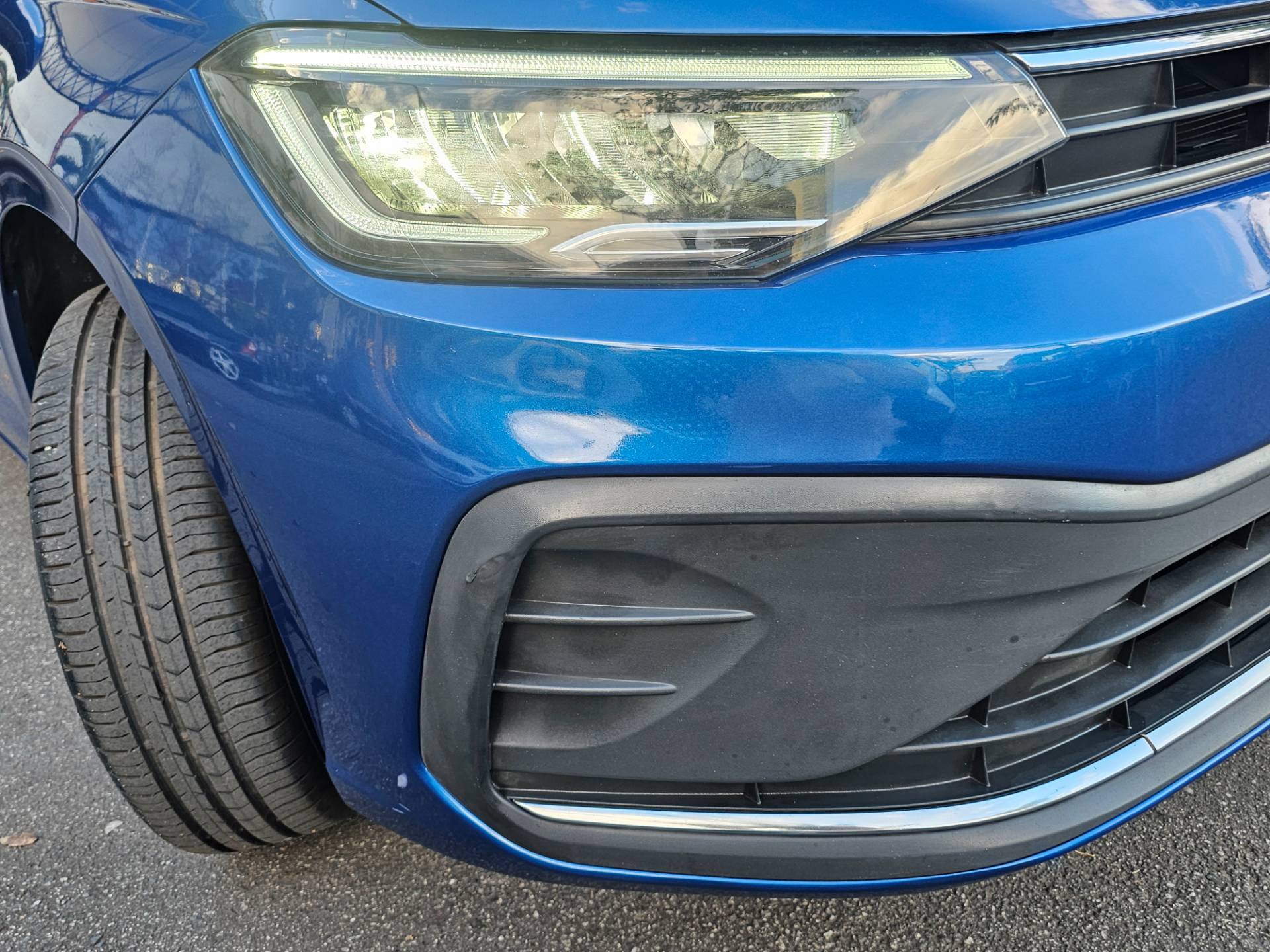 VOLKSWAGEN VIRTUS