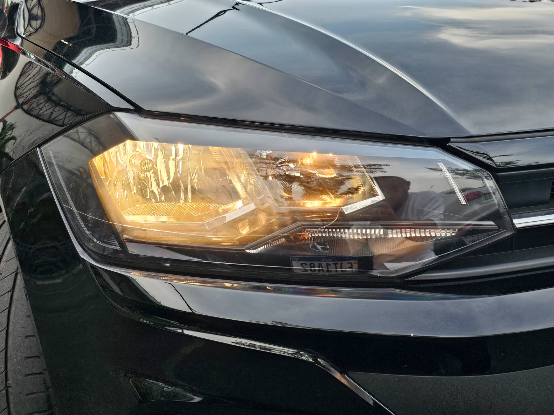 VOLKSWAGEN VIRTUS