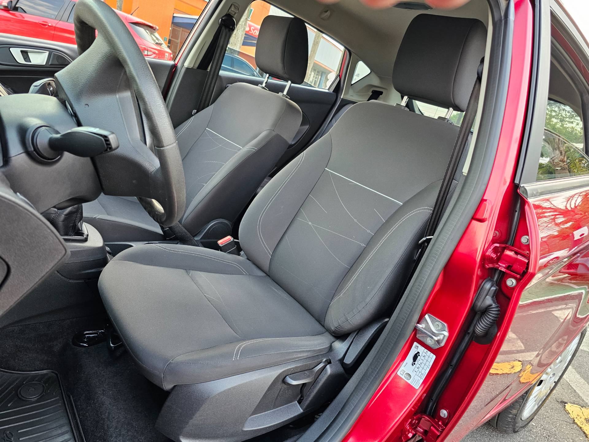 FORD FIESTA