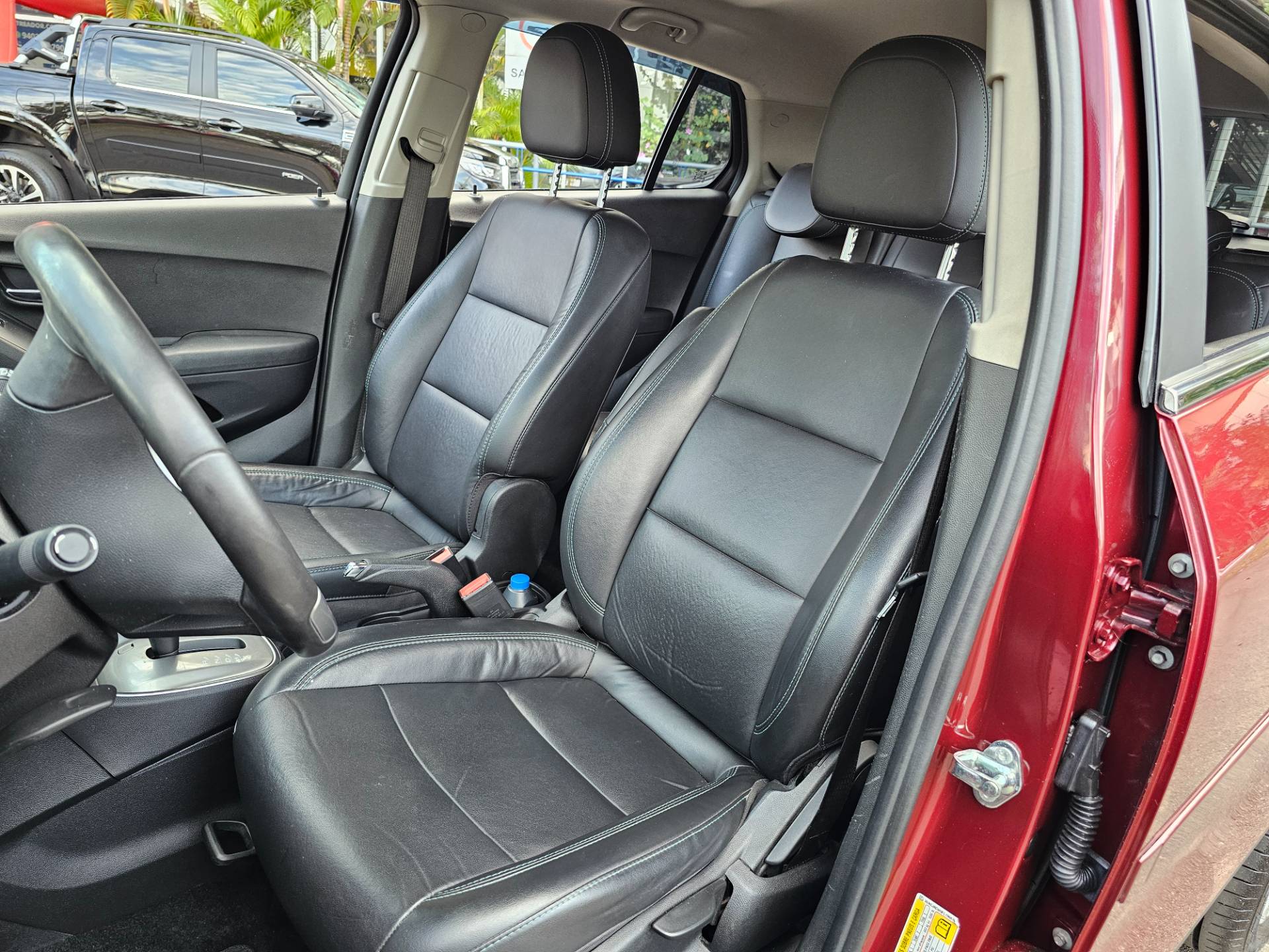 CHEVROLET TRACKER