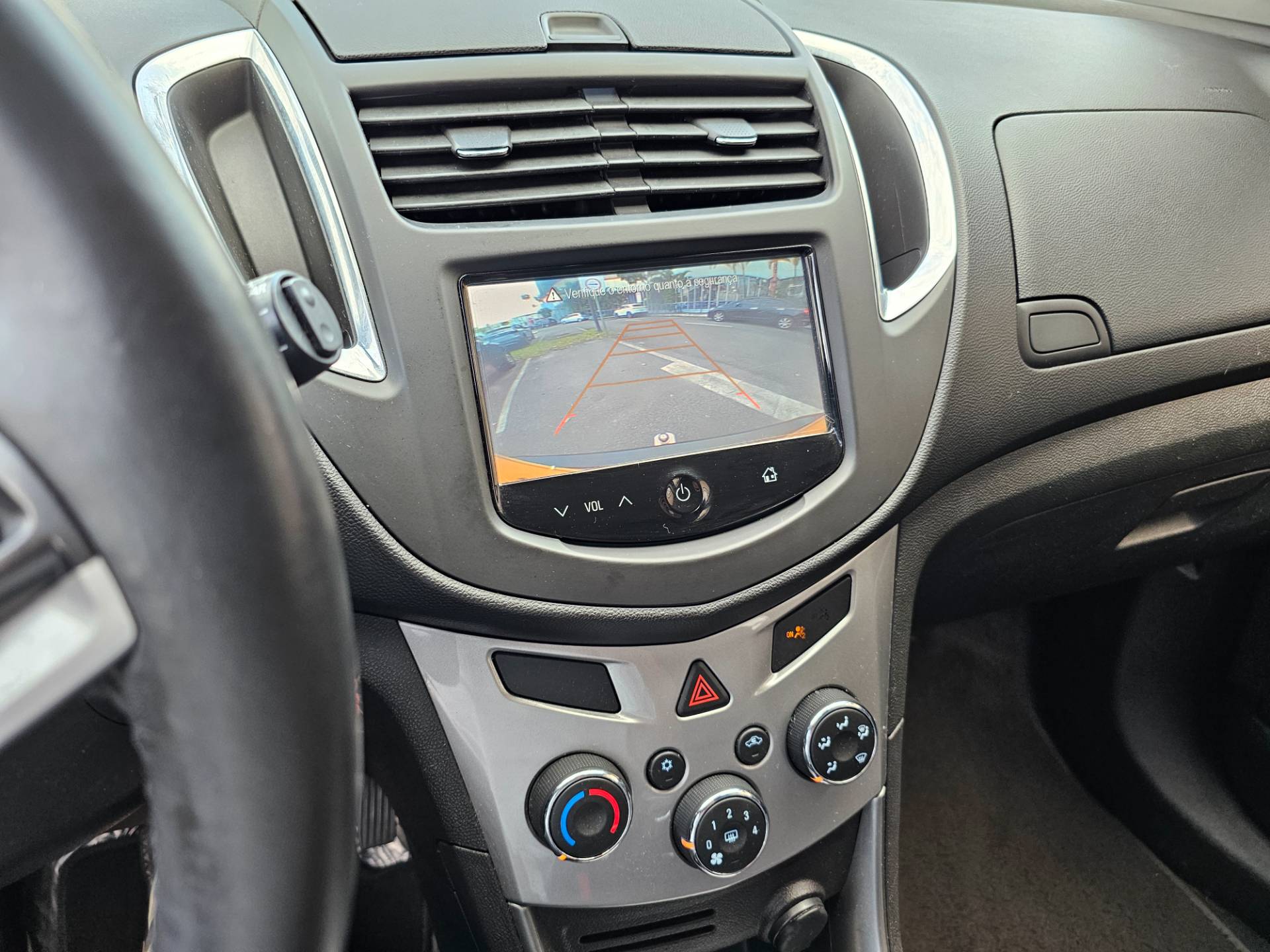 CHEVROLET TRACKER
