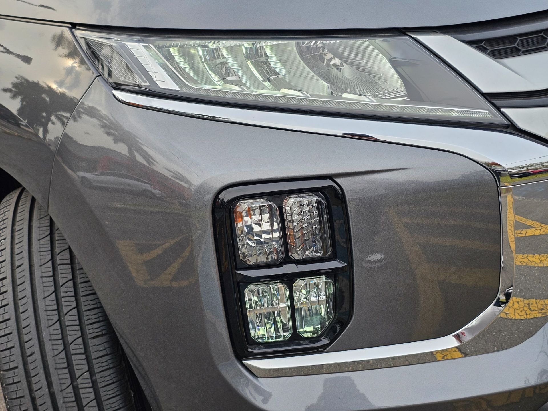 MITSUBISHI OUTLANDER SPORT