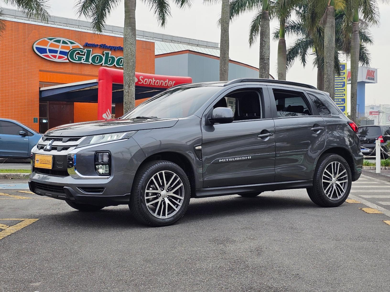 MITSUBISHI OUTLANDER SPORT