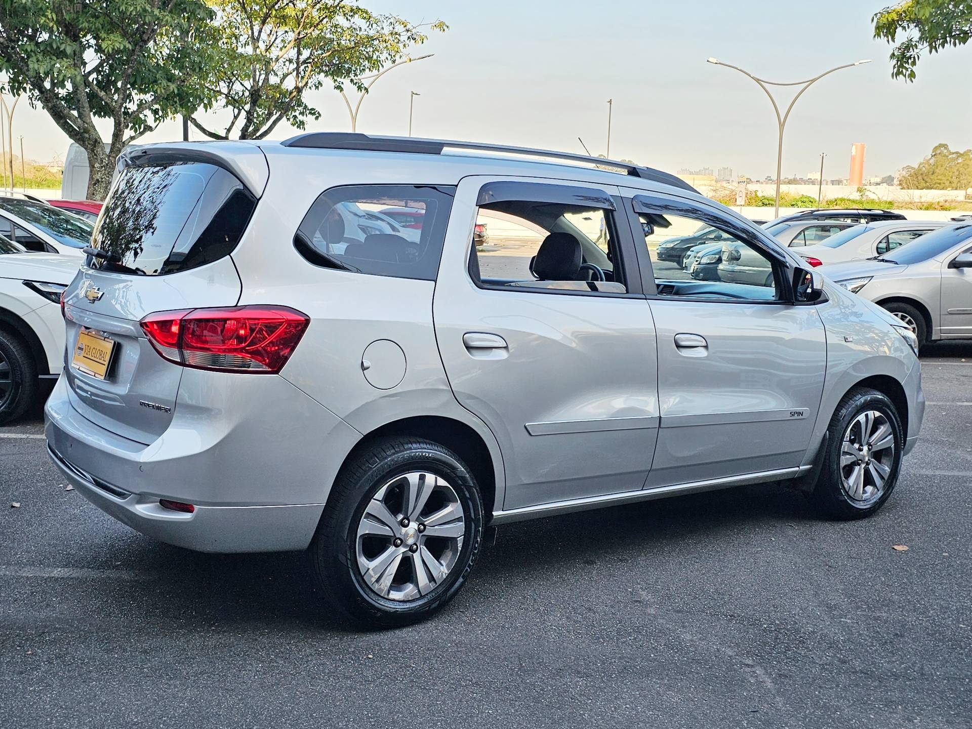 CHEVROLET SPIN