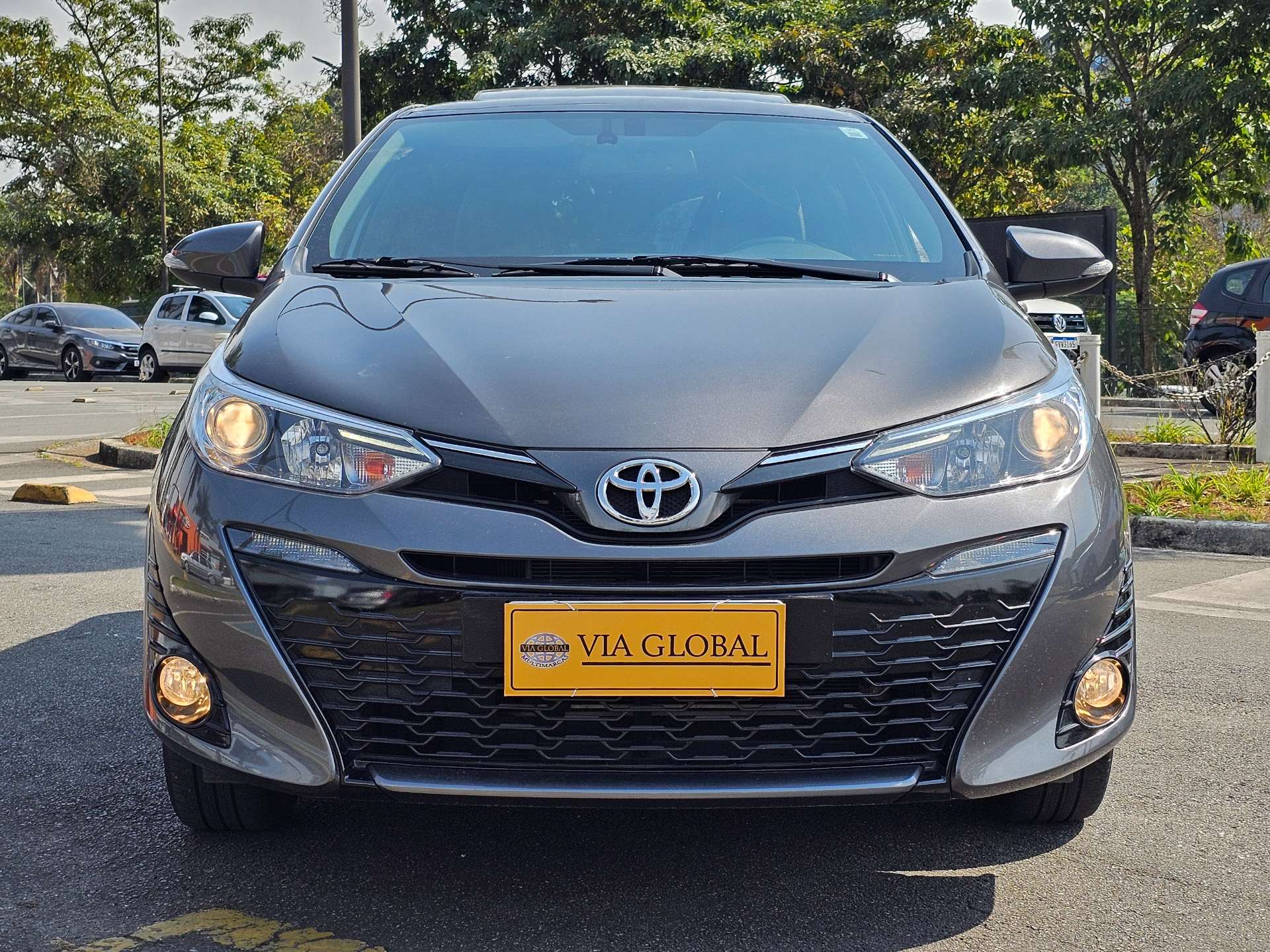 TOYOTA YARIS