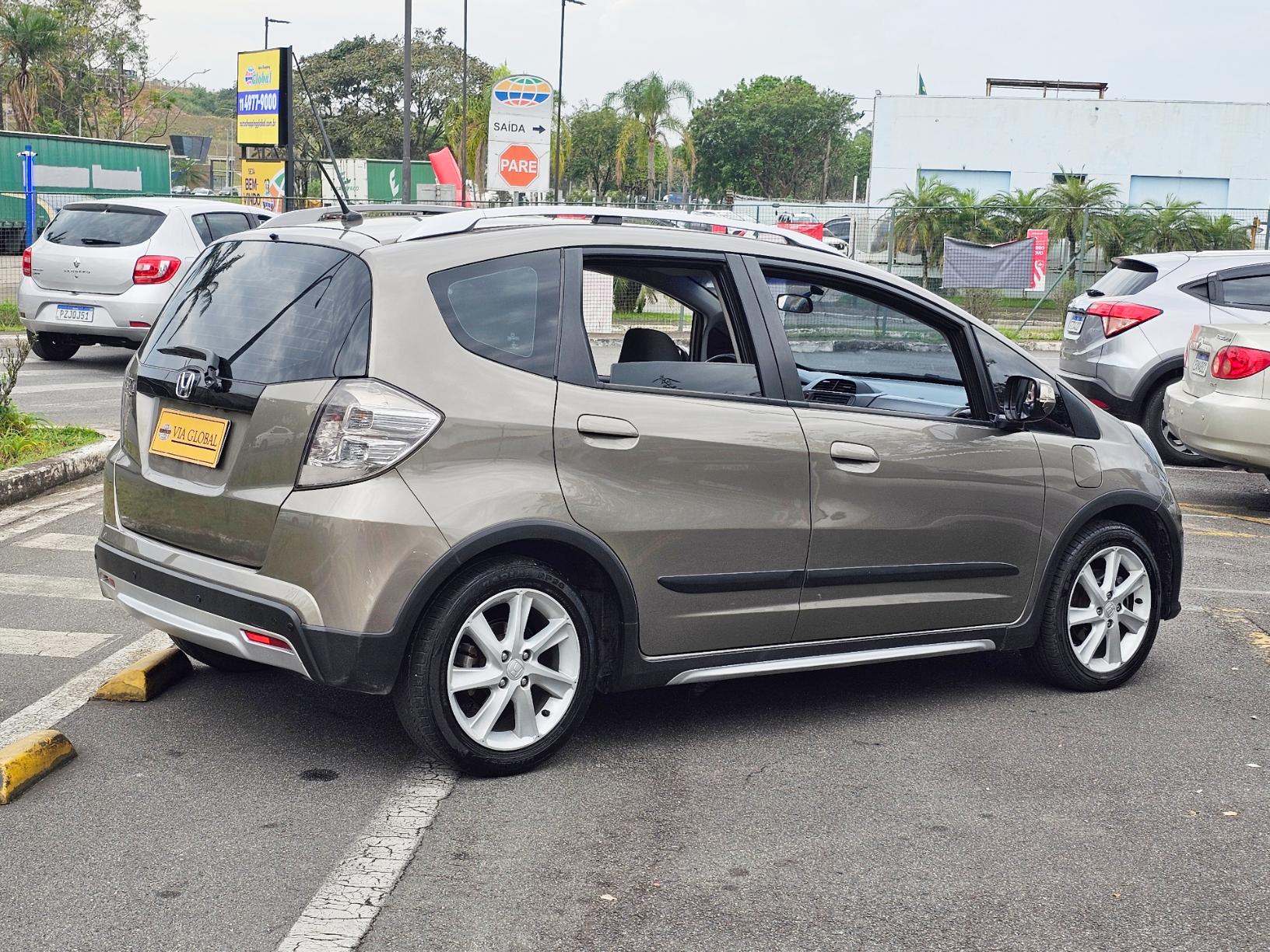 HONDA FIT