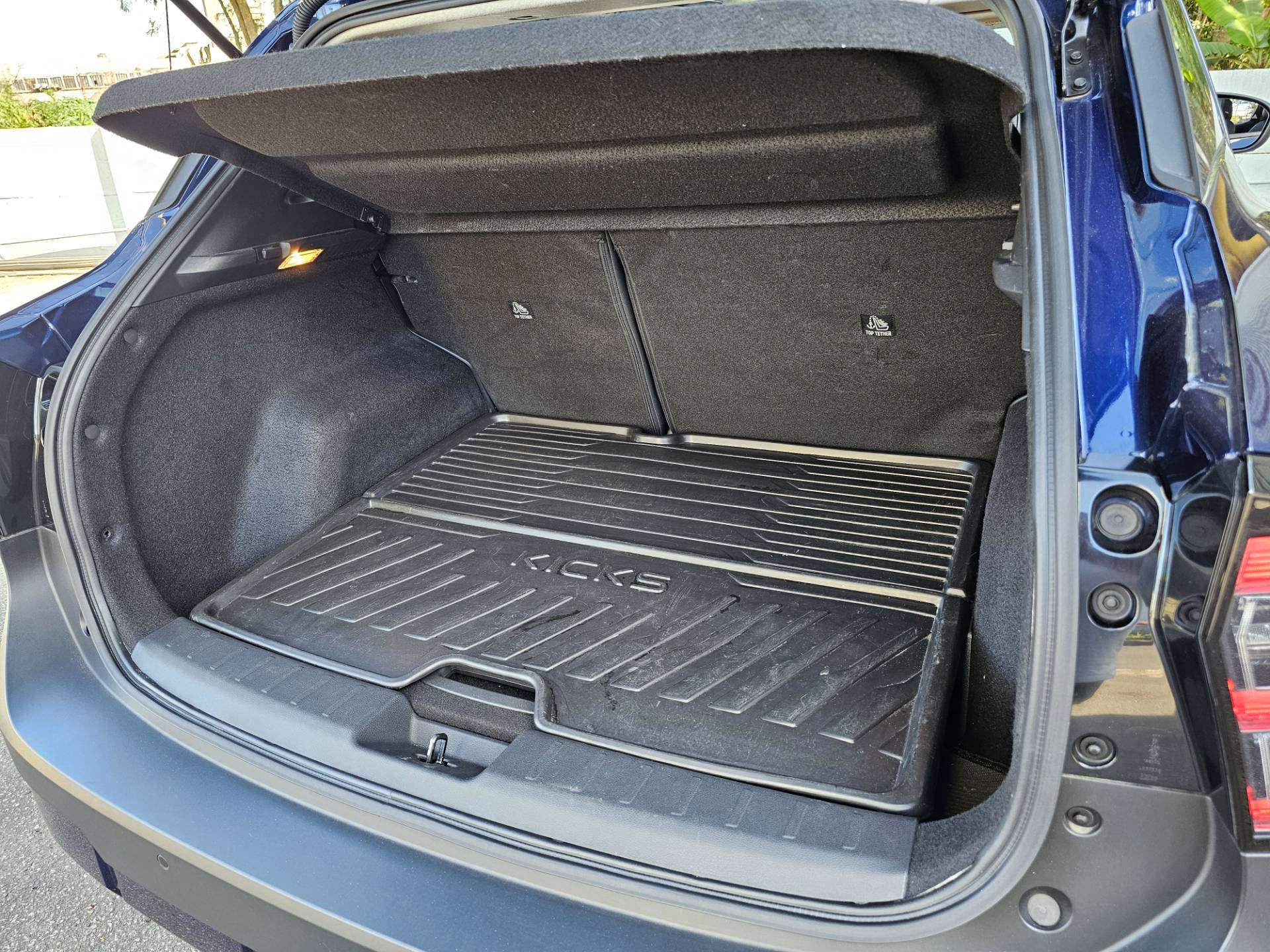 NISSAN KICKS