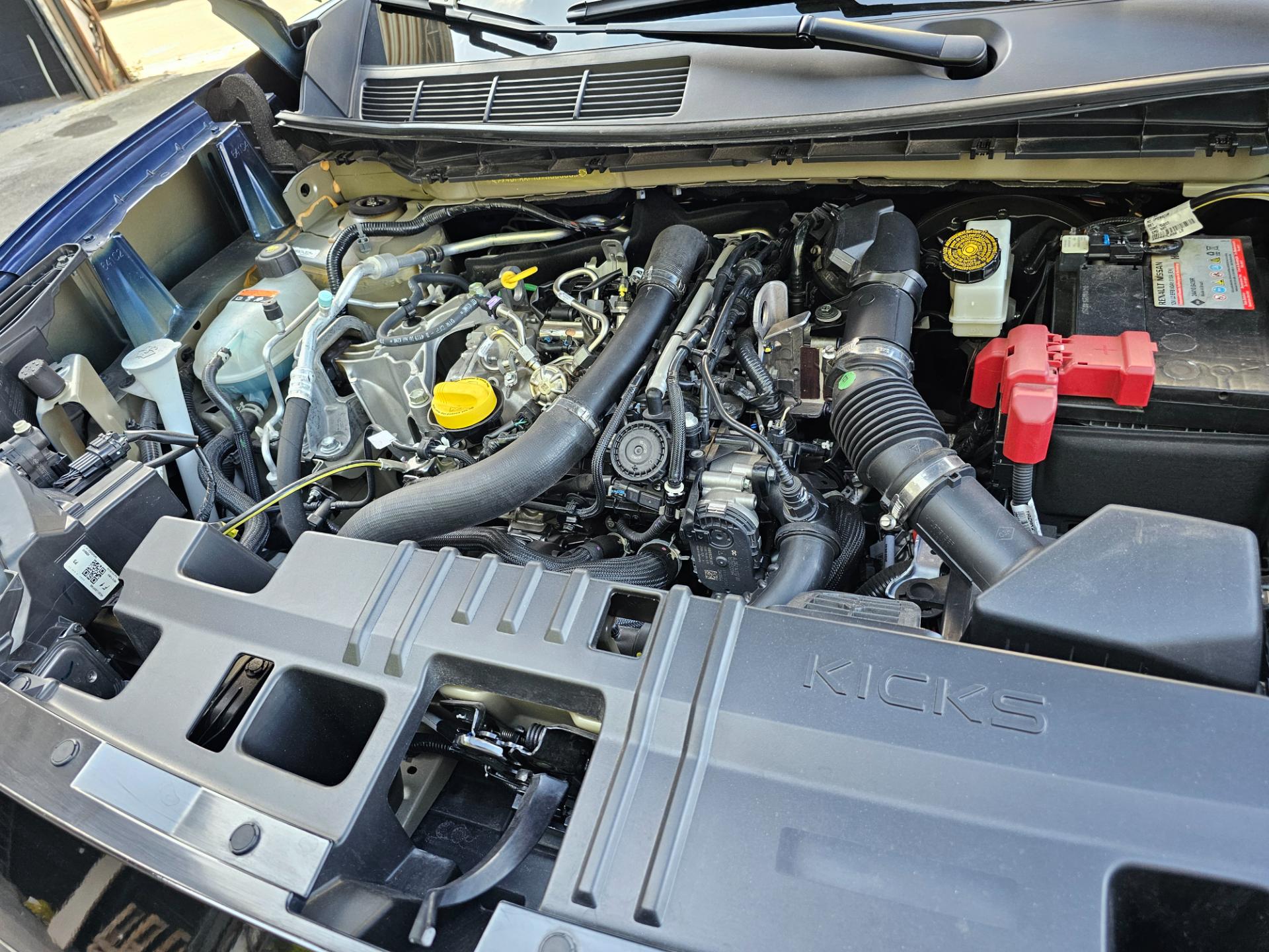 NISSAN KICKS