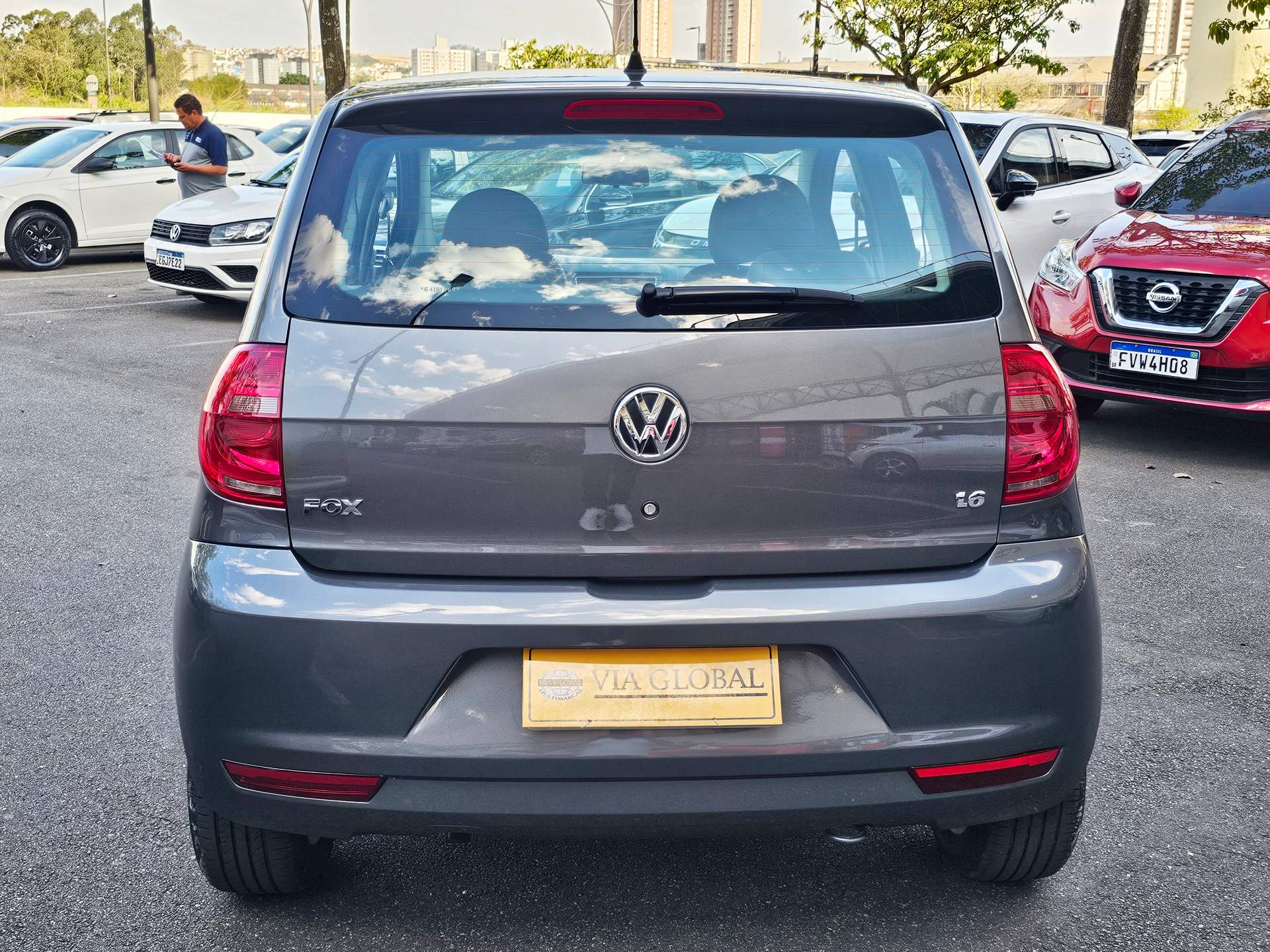 VOLKSWAGEN FOX
